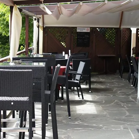 Rittersprung 호텔 3*